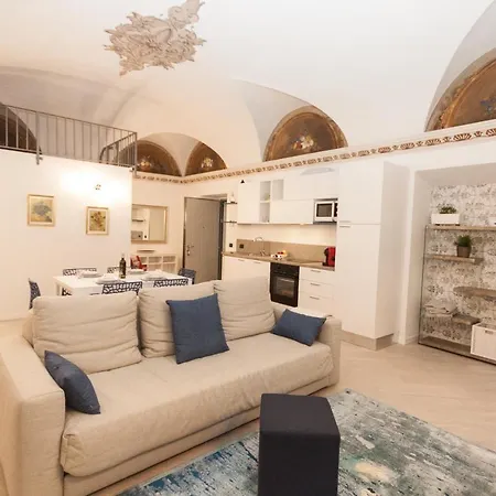 Andalero - Palazzo Castelli * Menaggio